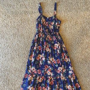 Floral Maxi Size Medium